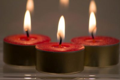 Handgjord värmeljus - Tomtenisse Dessert