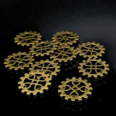 Steampunk-kugghjul i metall - Antikguldfärgad